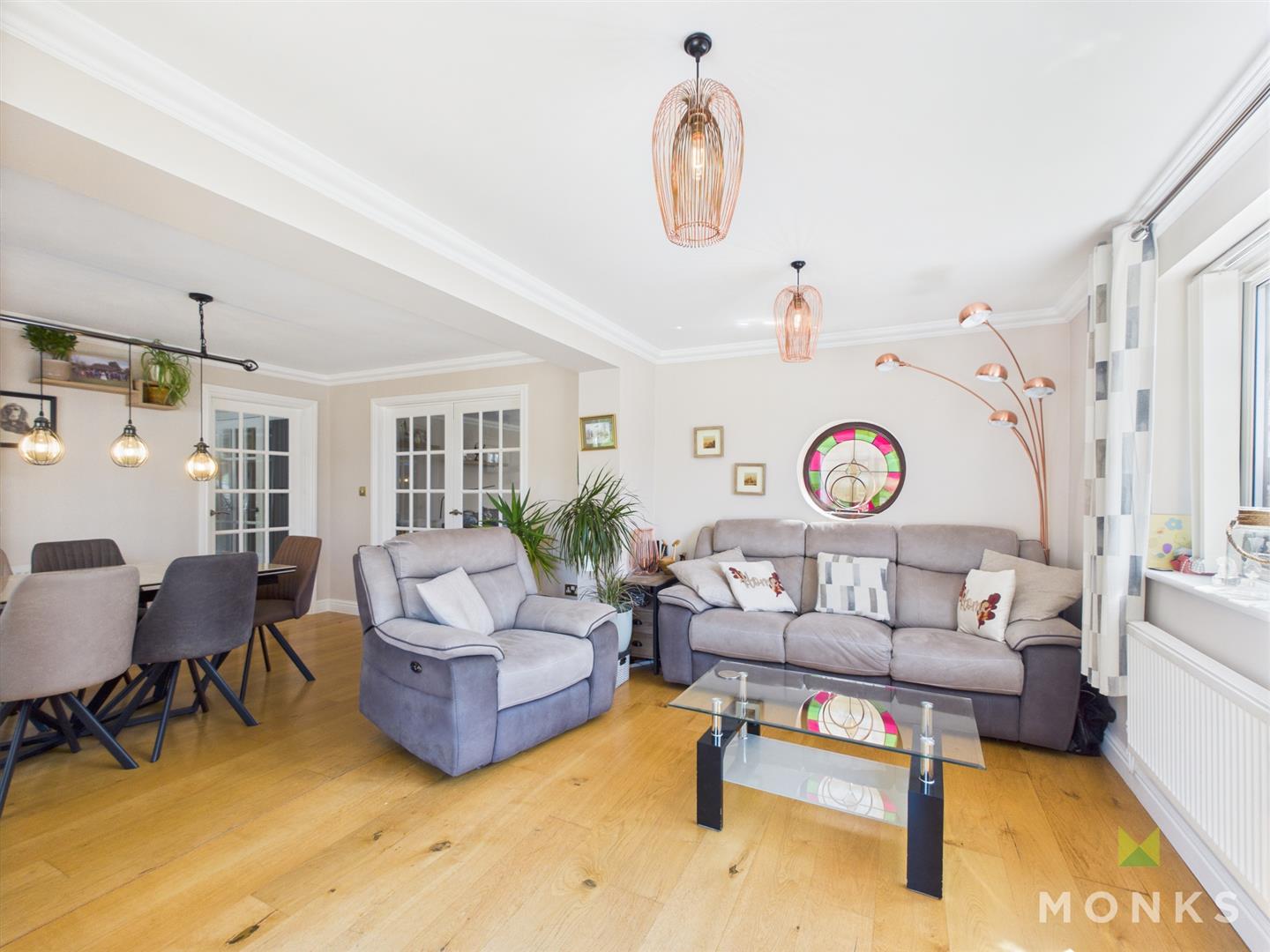 13 Golfa Close, Welshpool, SY21 8EZ For Sale